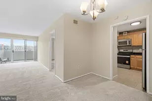 700 7th Street SW, Washington, DC 20024 - Photo 16