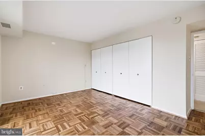 700 7th Street SW #717, Washington, DC 20024 - Photo 10