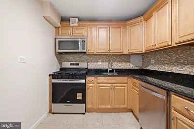 700 7th Street SW #717, Washington, DC 20024 - Photo 14