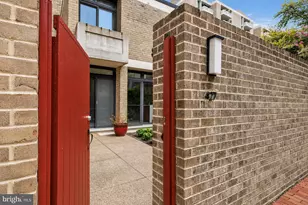 427 N St SW, Washington, DC 20024 - Photo 10