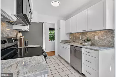 3901 Langley Court NW #A553, Washington, DC 20016 - Photo 8