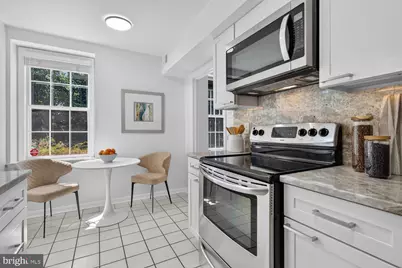 3901 Langley Court NW #A553, Washington, DC 20016 - Photo 12