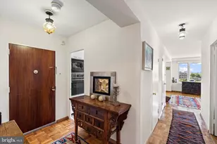 2475 Virginia Ave NW, Washington, DC 20037 - Photo 2