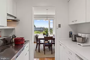 2475 Virginia Ave NW, Washington, DC 20037 - Photo 14