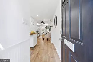 650 E St SE, Washington, DC 20003 - Photo 8