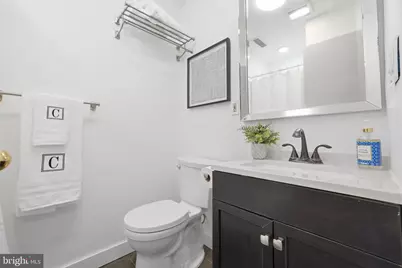 650 E Street SE, Washington, DC 20003 - Photo 24