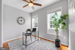 650 E St SE, Washington, DC 20003 - Photo 22