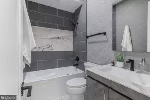 1332 G St SE, Washington, DC 20003 - Photo 30