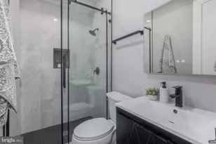 1332 G St SE, Washington, DC 20003 - Photo 20
