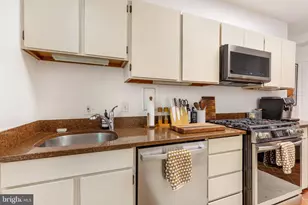 3100 Connecticut Ave NW, Washington, DC 20008 - Photo 14
