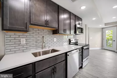 1617 Rhode Island Avenue NE #402, Washington, DC 20018 - Photo 4