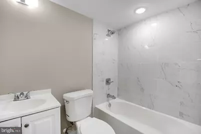 1617 Rhode Island Avenue NE #402, Washington, DC 20018 - Photo 12