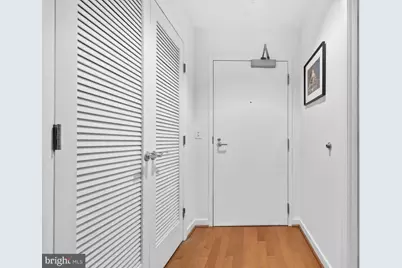 437 New York Avenue NW #206, Washington, DC 20001 - Photo 4