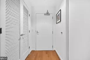 437 New York Ave NW, Washington, DC 20001 - Photo 4