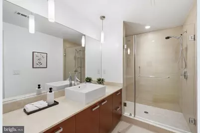 1010 Massachusetts Avenue NW #201, Washington, DC 20001 - Photo 32