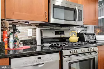 104 R Street NE #B, Washington, DC 20002 - Photo 8