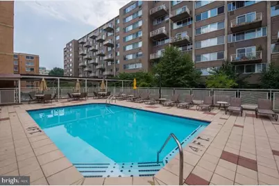 800 4th Street SW #N120, Washington, DC 20024 - Photo 8