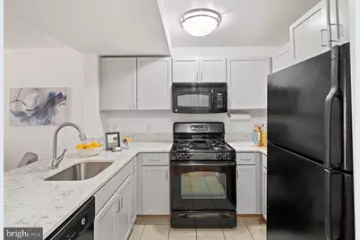 800 4th Street SW #N120, Washington, DC 20024 - Photo 2