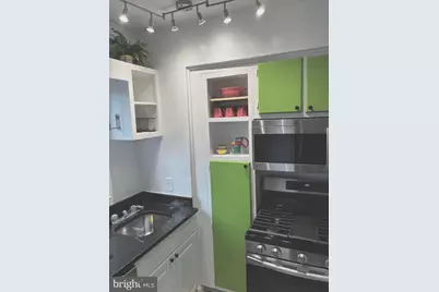 2500 Q Street NW #209, Washington, DC 20007 - Photo 8