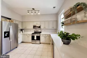 3726 Burnham Pl NE, Washington, DC 20019 - Photo 8