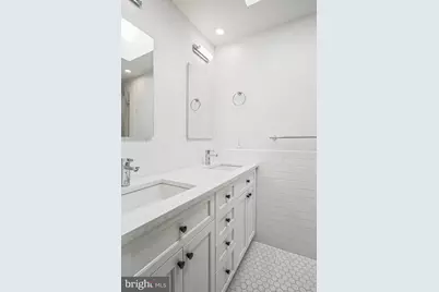 1920 35th Street NW, Washington, DC 20007 - Photo 22