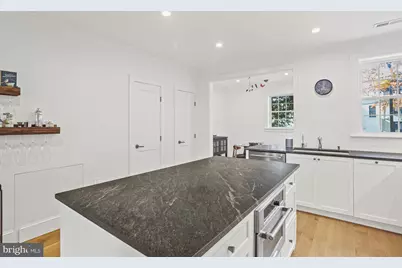 1920 35th Street NW, Washington, DC 20007 - Photo 4