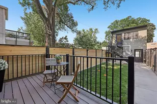 235 12th St SE, Washington, DC 20003 - Photo 40
