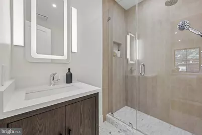 235 12th Street SE, Washington, DC 20003 - Photo 22