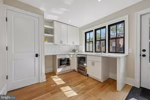 235 12th St SE, Washington, DC 20003 - Photo 44