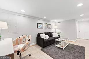 309 K St SE, Washington, DC 20003 - Photo 24