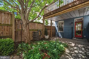 309 K St SE, Washington, DC 20003 - Photo 10
