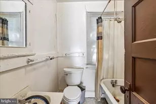 2227 Newton St NE, Washington, DC 20018 - Photo 32