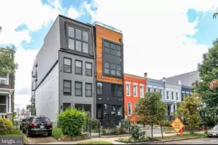 254 15th St SE, Washington, DC 20003 - Photo 2