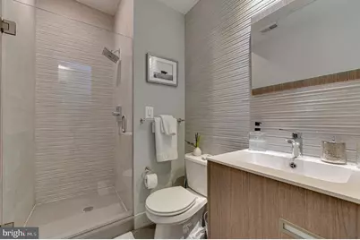 254 15th Street SE #2, Washington, DC 20003 - Photo 8