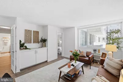 1325 18th Street NW #308, Washington, DC 20036 - Photo 4