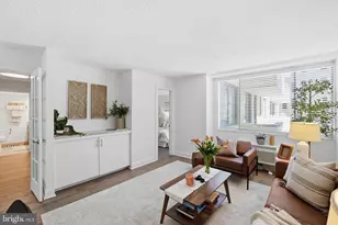 1325 18th St NW, Washington, DC 20036 - Photo 4