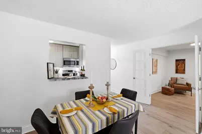 1325 18th Street NW #308, Washington, DC 20036 - Photo 8