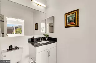 2550 17th St NW, Washington, DC 20009 - Photo 22