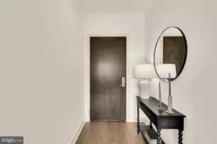 2550 17th St NW, Washington, DC 20009 - Photo 26