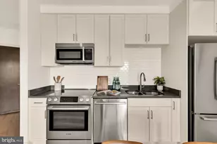 2550 17th St NW, Washington, DC 20009 - Photo 8