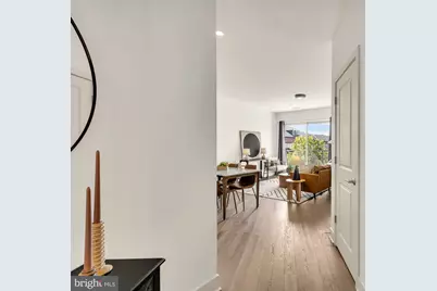 2550 17th Street NW #317, Washington, DC 20009 - Photo 2