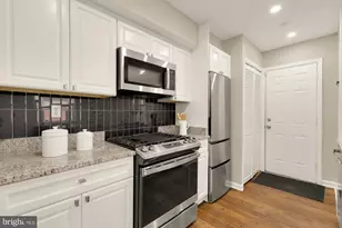 1101 16th St NE, Washington, DC 20002 - Photo 10