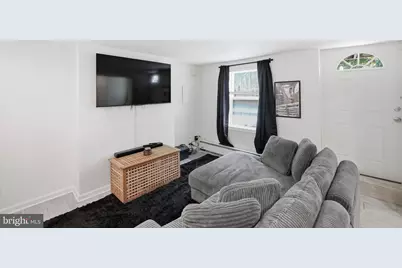 708 I Street SE #B, Washington, DC 20003 - Photo 6
