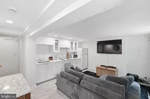 708 I St SE, Washington, DC 20003 - Photo 8