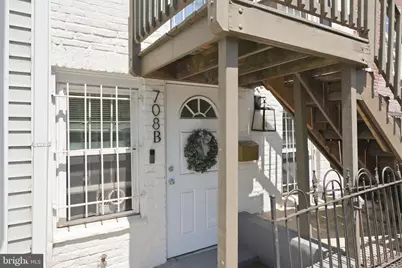 708 I Street SE #B, Washington, DC 20003 - Photo 4