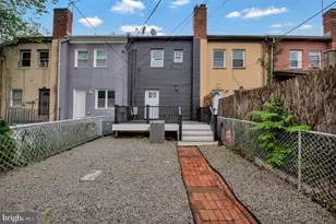 305 34th Pl NE, Washington, DC 20019 - Photo 32
