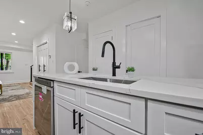 305 34th Place NE, Washington, DC 20019 - Photo 12