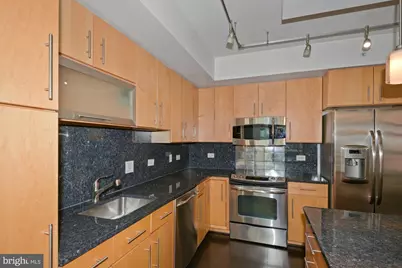1025 1st Street SE #804, Washington, DC 20003 - Photo 4