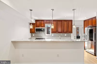 329 18th Place NE, Washington, DC 20002 - Photo 10