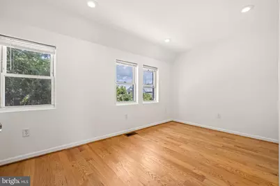 329 18th Place NE, Washington, DC 20002 - Photo 34